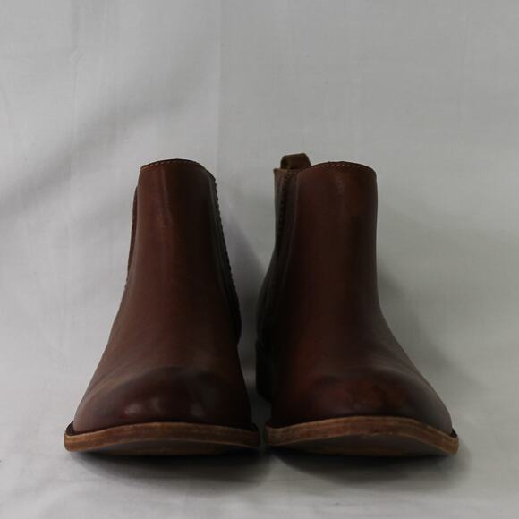 Gently used Kork-Ease Velma Ankle Boots Size 11 - Picture 3 of 9